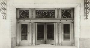 What is the Main Benefit of a Revolving Door? Revolving Door