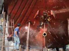 Reclaiming Speed: Effective Barnacle Removal for Boats Barnacle Removal